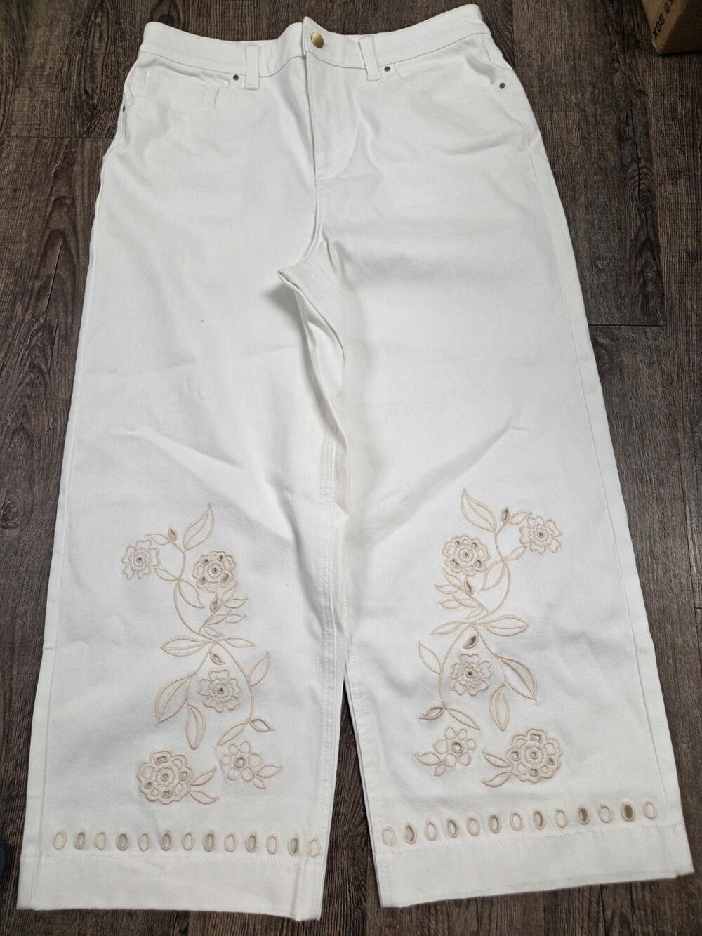 Talbots NWT High Waist Wide Crop Embroidered Jeans White Size 12